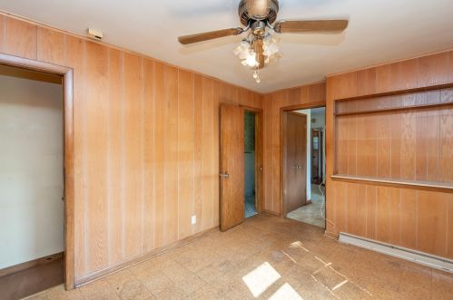 4124 89, Milwaukee WI 53228-2210 exterior