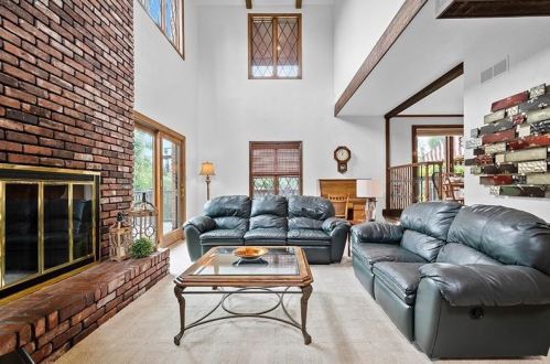 1264 Oakridge Rd, Mc Donald PA  15057-2632 exterior