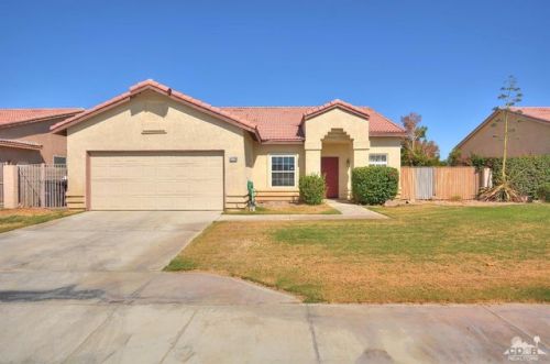 47736 Taft St, Indio, CA 92201-7093