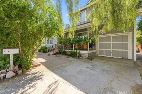 16910 Forrest St, Santa Clarita, CA 91351-1325