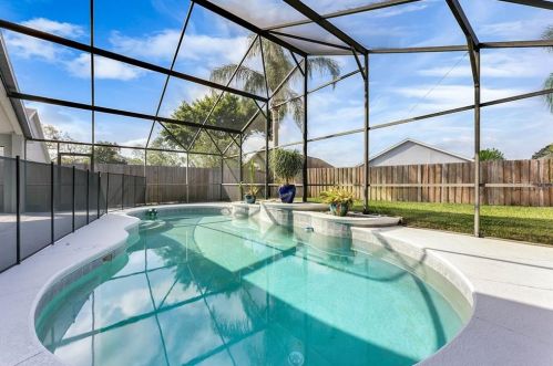 2796 Blue Raven Ct, Lake Mary FL  32746-7401 exterior