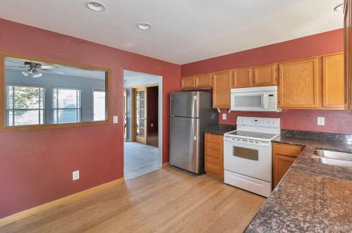 16512 Princeton Pl, Denver CO  80013-2938 exterior