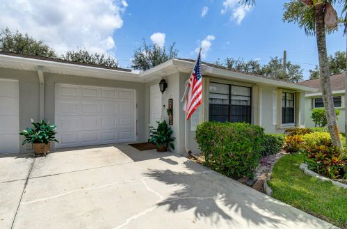 9795 Pecan Tree Dr, Boynton Beach, FL 33436-0636