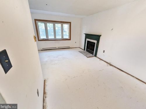 310 Carolina Trl, Browns Mills NJ  08015-5306 exterior