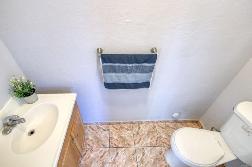 195 Madrona St, Chula Vista CA 91910-2917 exterior