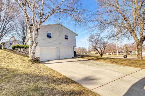 331 Skyline Blvd, Green Bay WI  54302-3335 exterior