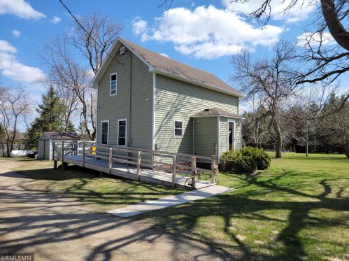 637 3rd Ave, Eagle Bend, MN 56446-8106