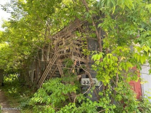 17-23 Spring St, Adams MA  01220-1715 exterior