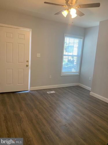 553 Arch St, Norristown, PA 19401-5026