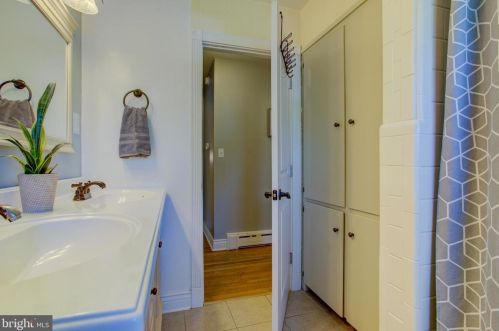 35 Ann St, Highspire PA  17034-1509 exterior