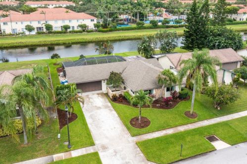 48 Vista Del Rio, Boynton Beach, FL 33426-8828
