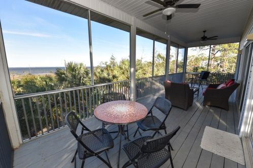 1017 Pne Ave, Saint George Island FL  32328-2416 exterior