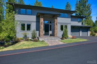 19080 Mt Hood Pl, Bend OR  97701-1577 exterior