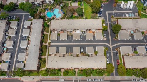 16711 Algonquin St, Huntington Beach CA 92649-3803 exterior