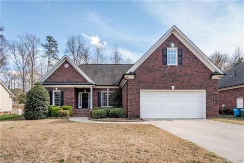 5163 Rocky River Crossing Rd, Harrisburg, NC 28075-3913