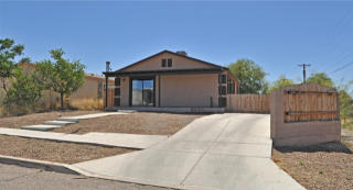 323 Lee St, Tucson, AZ 85705-6566