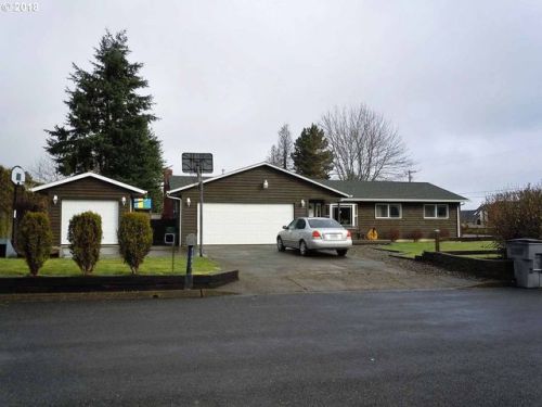 41997 Wickiup Terrace Ln, Tongue Point, OR 97103-8433