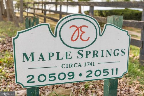 20509 Clover Hill Rd, Jeffersonton, VA 22724-2371