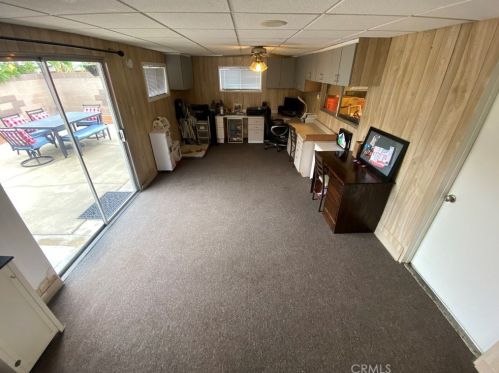 10402 Whirlaway St, Cypress CA  90630-4466 exterior