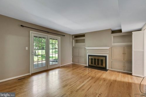 3102 Sapphire Ct, Wilmington DE  19810-2241 exterior