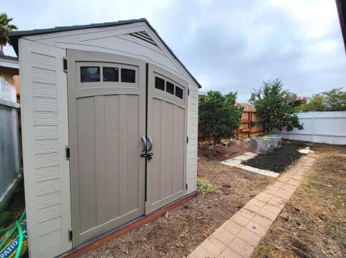 4791 Calle Los Santos, Oceanside CA  92057-5926 exterior