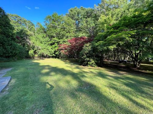 354 Alden Rd, Yorktown Hgts NY  10598-3204 exterior