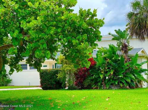 2061 5th Ct, Vero Beach, FL 32962-7310