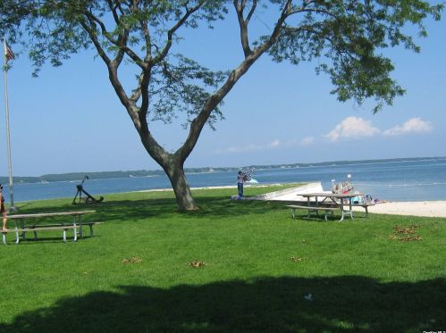 2670 Boisseau Ave, Southold NY  11971-2906 exterior