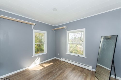 35 Harrison St, Wantage NJ  07461-2119 exterior