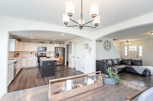 292 Autumn Crest Ln, Lake Mills WI  53551-1951 exterior