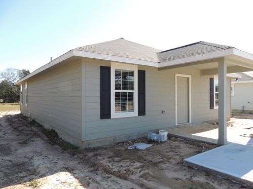 1610 23rd St, Hempstead, TX 77445-4074