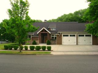 436 Maberry Loop, Lynden, WA 98264-9342