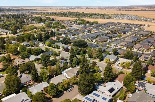 24 Noyo Ct, Chico CA  95973-7668 exterior