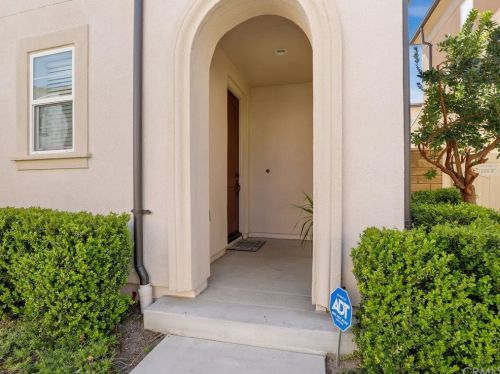 21741 Propello Dr, Santa Clarita, CA 91350-8542
