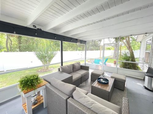 110 Yorktown Pl, Sanford FL  32771-3682 exterior