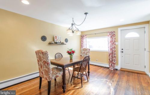 928 Kingsman Rd, Boothwyn, PA 19061-3121