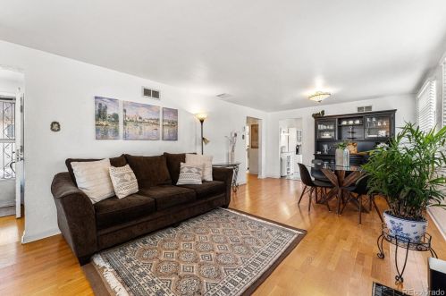 651 Holly St, Denver CO  80246-1424 exterior