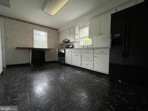 601 Arch St, Limerick PA  exterior