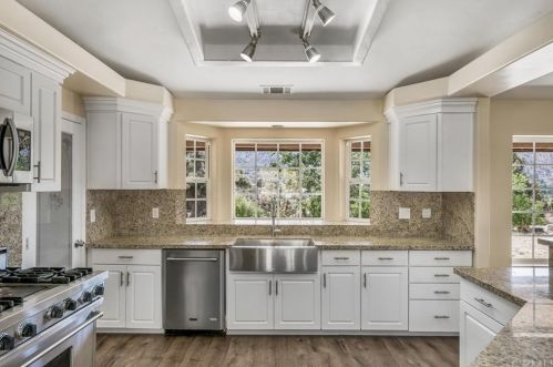 2676 Mustang Ln, Wrightwood CA  92397 exterior