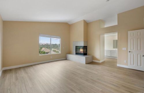 5166 Via Malaguena, Oceanside CA  92057-2636 exterior