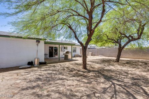 9414 11th Pl, Phoenix AZ  85020-2604 exterior