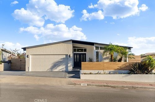 4965 Pacifica Dr, San Diego, CA 92109-2312