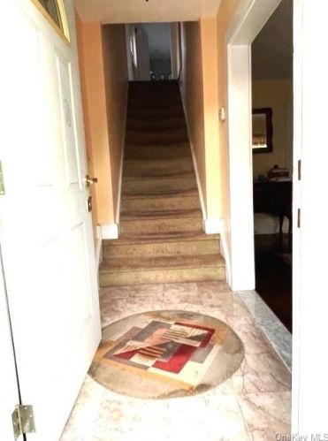 311 Rich Ave, Mount Vernon NY  10552-3010 exterior