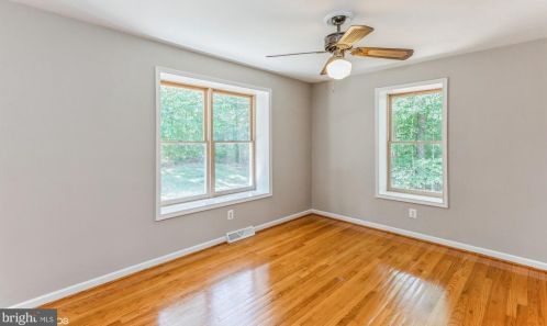 13480 Grandpas Rd, Nokesville VA  20181-3343 exterior