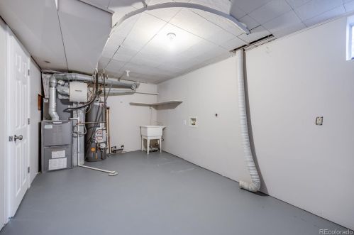 1089 Douglas Dr, Denver CO 80221-4440 exterior