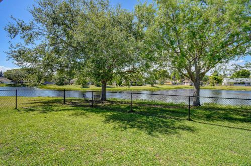 1772 Banyan Creek Cir, Boynton Beach FL  33436-4620 exterior