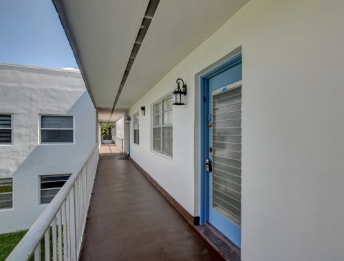 523 Normandy K, Delray Beach FL  33484-4824 exterior