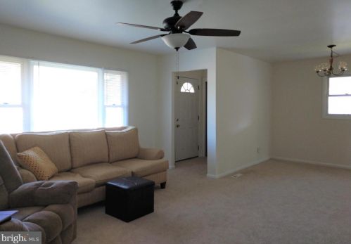 943 Buck Dr, Dover, DE 19901-6649