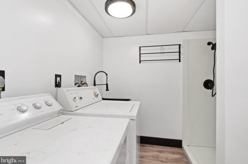 63 Fairway Dr, Camp Hill PA  17011-2065 exterior