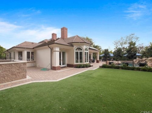 5 Shire, Trabuco Canyon CA  92679-4907 exterior